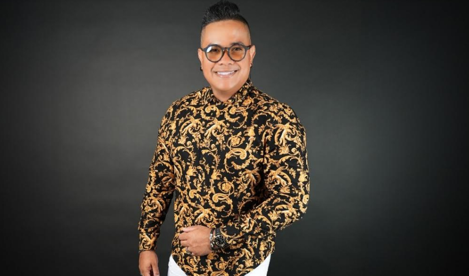 Christopher Rey presenta su nueva producción discográfica 
