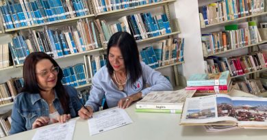 Cevamar amplió su biblioteca gracias a donación del Iasbtiene