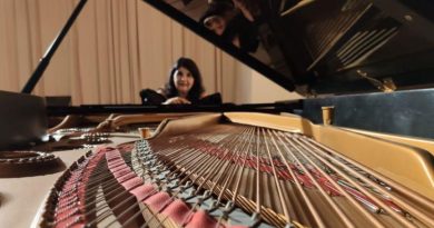 Moises Moleiro es homenajeado con el nuevo disco de la pianista Sylvia Constantinidis