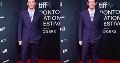 Callum Turner viste un Louis Vuitton en la premiere de «Eternity»