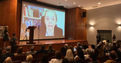 Asociación Bancaria de Venezuela entrega Premio a la investigadora venezolana la Dra. Carlota Pérez