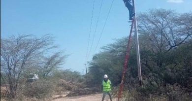 Avanza conectividad en Falcón con activación de fibra óptica en municipio Democracia