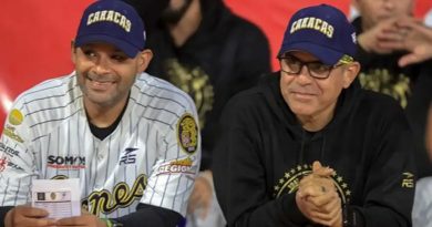 Wilson Álvarez: “Hay que ir paso a paso en el pitcheo del Caracas”