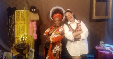 Microteatral Caracas llegó colaborando con el país