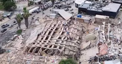 “Aplausos de pie” reconstruirá las academias de arte afectadas por los terremotos