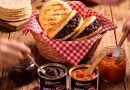 La Montserratina enciendió las brasas para celebrar a la arepa en su día mundial