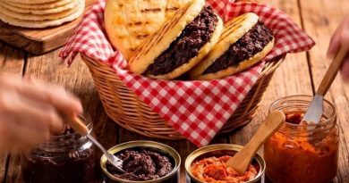 La Montserratina enciendió las brasas para celebrar a la arepa en su día mundial